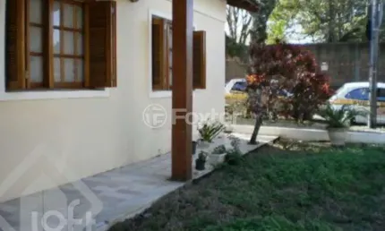 Casa com 5 quartos à venda na rua coelho da costa, 215, nonoai, porto alegre, 211 m2 por r$ 850.000