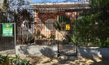 Casa com 3 quartos à venda na rua madre ana, 439, glória, porto alegre, 160 m2 por r$ 430.000