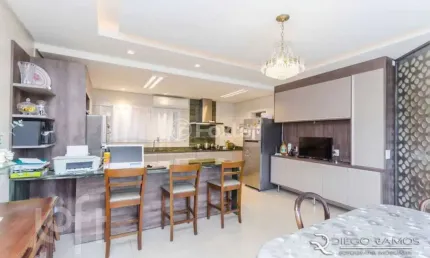 Casa em condomínio fechado com 4 quartos à venda na rua doutor campos velho, 1245, cristal, porto alegre, 332 m2 por r$ 1.300.000