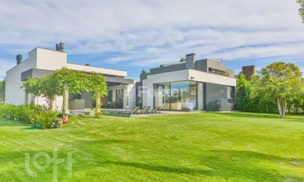 Casa em condomínio fechado com 4 quartos à venda na avenida juca batista, 8000, belém novo, porto alegre, 418 m2 por r$ 3.590.000
