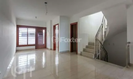 Casa em condomínio fechado com 3 quartos à venda na Avenida Padre Cacique, 1860, Praia de Belas, Porto Alegre, 241 m2 por R$ 1.750.000