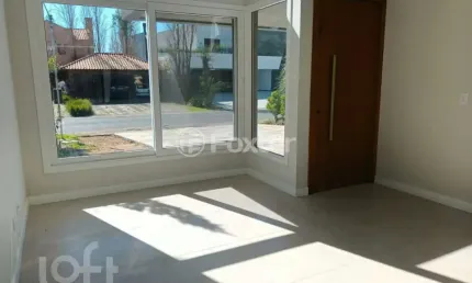 Casa em condomínio fechado com 1 quarto à venda na Avenida Juca Batista, 8000, Belém Novo, Porto Alegre, 150 m2 por R$ 1.500.000