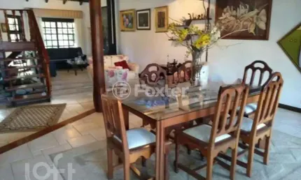 Casa em condomínio fechado com 3 quartos à venda na Rua Professor Antônio José Remião, 15, Espírito Santo, Porto Alegre, 356 m2 por R$ 1.280.000