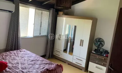 Casa em condomínio fechado com 2 quartos à venda na Avenida José Aloísio Filho, 889, Humaitá, Porto Alegre, 79 m2 por R$ 370.000