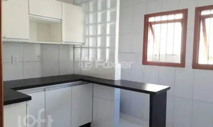 Casa em condomínio fechado com 3 quartos à venda na rua humberto de campos, 1135, partenon, porto alegre, 78 m2 por r$ 400.000