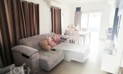 Casa em condomínio fechado com 3 quartos à venda na Rua República, 2050, Harmonia, Canoas, 86 m2 por R$ 900.100