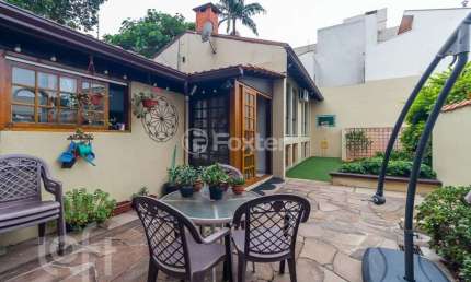 Casa em condomínio fechado com 4 quartos à venda na Avenida Cai, 303, Cristal, Porto Alegre, 320 m2 por R$ 1.290.000