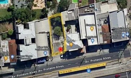Terreno comercial à venda na Avenida Protásio Alves, 4360, Petrópolis, Porto Alegre, 434 m2 por R$ 855.000