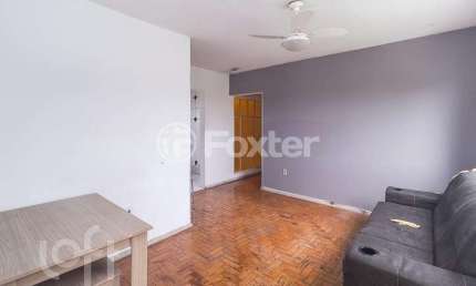 Apartamento com 2 quartos à venda na Rua Teixeira de Freitas, 860, Santo Antônio, Porto Alegre, 86 m2 por R$ 320.000