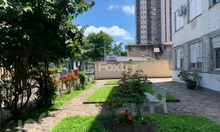 Apartamento com 2 quartos à venda na rua são manoel, 1900, rio branco, porto alegre, 71 m2 por r$ 245.000