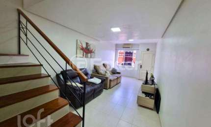 Casa em condomínio fechado com 3 quartos à venda na Avenida Arnaldo Bohrer, 184, Teresópolis, Porto Alegre, 110 m2 por R$ 599.000