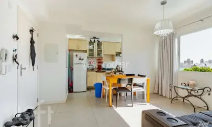 Apartamento com 3 quartos à venda na avenida florianópolis, 95, azenha, porto alegre, 65 m2 por r$ 439.000