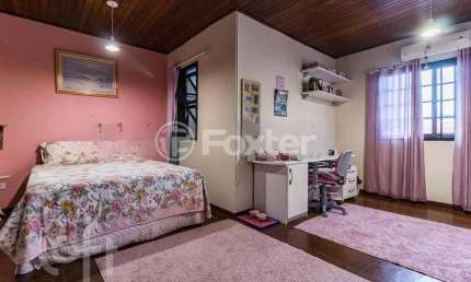 Casa com 4 quartos à venda na Rua Três Passos, 107, Passo da Areia, Porto Alegre, 290 m2 por R$ 999.000