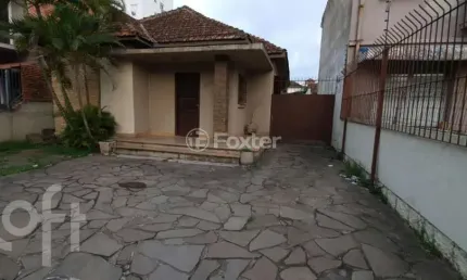 Casa com 3 quartos à venda na Avenida Doutor Carlos Barbosa, 1312, Medianeira, Porto Alegre, 125 m2 por R$ 800.000