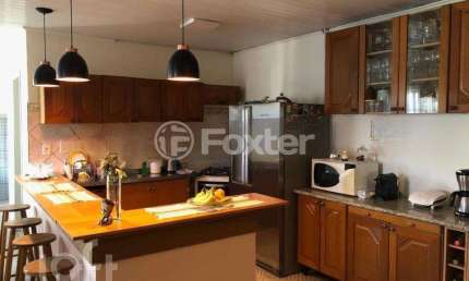 Casa com 3 quartos à venda na Rua Alberto Silva, 1067, Vila Ipiranga, Porto Alegre, 380 m2 por R$ 645.000
