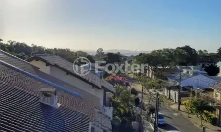 Casa com 3 quartos à venda na rua helio felix frey, 195, espírito santo, porto alegre, 150 m2 por r$ 490.000