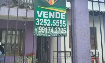 Casa com 4 quartos à venda na Rua Pinto da Rocha, 426, Partenon, Porto Alegre, 252 m2 por R$ 1.000.000