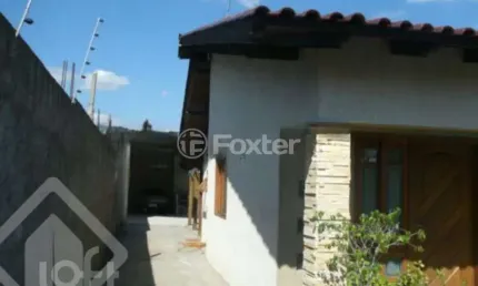 Casa com 3 quartos à venda na Rua Érico Veríssimo, 338, Nossa Senhora das Graças, Canoas, 95 m2 por R$ 650.000