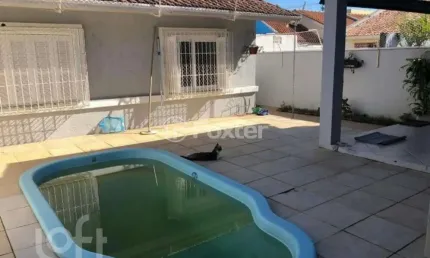 Casa com 3 quartos à venda na rua verona, 371, são josé, canoas, 110 m2 por r$ 600.000
