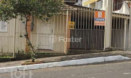 Casa com 2 quartos à venda na Rua Frederico Guilherme Ludwig, 271, Centro, Canoas, 363 m2 por R$ 450.000
