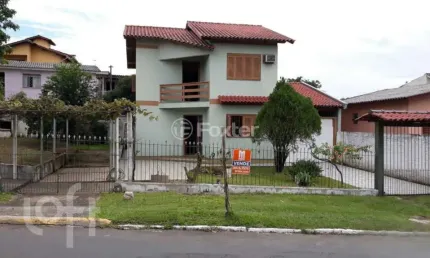 Casa com 3 quartos à venda na Rua Tietê, 210, Igara, Canoas, 102 m2 por R$ 650.000