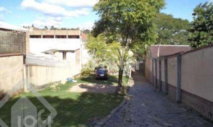 Casa com 3 quartos à venda na Rua Banco Inglês, 326, Santa Tereza, Porto Alegre, 1210 m2 por R$ 424.000
