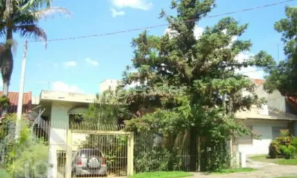 Casa com 4 quartos à venda na Rua Araponga, 291, Chácara das Pedras, Porto Alegre, 570 m2 por R$ 1.300.000