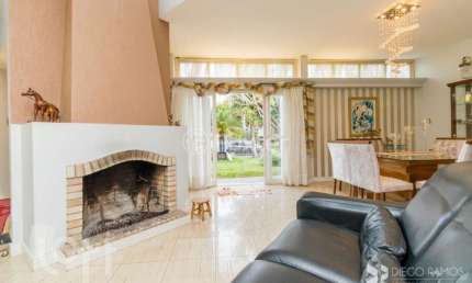Casa com 3 quartos à venda na Rua Engenheiro Tito Marques Fernandes, 322, Ipanema, Porto Alegre, 313 m2 por R$ 950.000