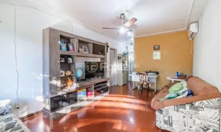 Casa com 3 quartos à venda na Rua Tobias Barreto, 552, Partenon, Porto Alegre, 164 m2 por R$ 500.000