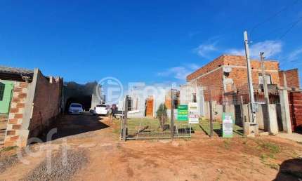 Casa com 3 quartos à venda na Avenida Carlos Armando Koch, 458, Boa Saúde, Novo Hamburgo, 68 m2 por R$ 350.000