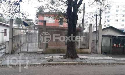 Casa com 6 quartos à venda na Avenida Capivari, 2441, Cristal, Porto Alegre, 350 m2 por R$ 850.000