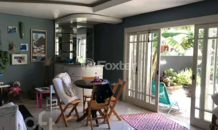 Casa com 4 quartos à venda na Rua Tocantins, 937, Lomba do Pinheiro, Porto Alegre, 382 m2 por R$ 1.990.000