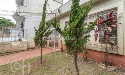 Casa com 3 quartos à venda na Rua Conde de Porto Alegre, 14, Floresta, Porto Alegre, 165 m2 por R$ 559.500