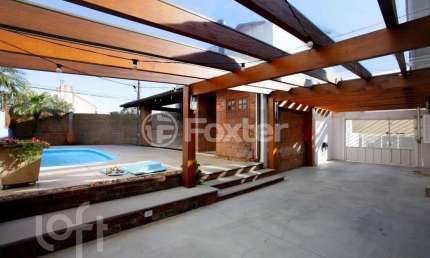 Casa com 2 quartos à venda na Rua Ancara, 118, Espírito Santo, Porto Alegre, 220 m2 por R$ 850.000