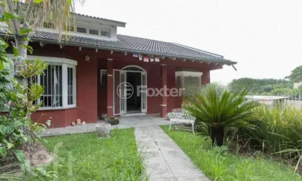 Casa com 3 quartos à venda na Estrada Gedeon Leite, 2590, Hípica, Porto Alegre, 350 m2 por R$ 800.000