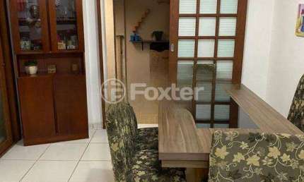 Casa com 3 quartos à venda na Rua Caetano Fulginiti, 30, Rubem Berta, Porto Alegre, 70 m2 por R$ 370.000