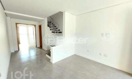 Casa com 2 quartos à venda na Rua Canísio Binsfeld, 294, Hípica, Porto Alegre, 80 m2 por R$ 439.000