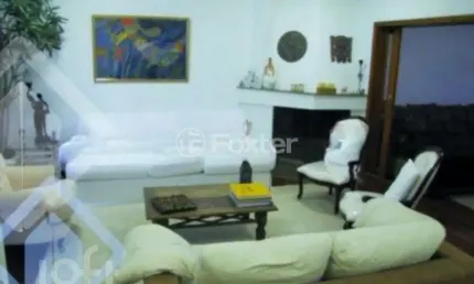 Casa com 3 quartos à venda na Rua Professora Thereza Noronha, 70, Espírito Santo, Porto Alegre, 383 m2 por R$ 860.000