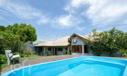 Casa com 3 quartos à venda na Rua Onofre Pires, 415, Ouro Branco, Novo Hamburgo, 270 m2 por R$ 905.000