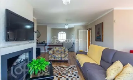 Casa com 4 quartos à venda na Rua Criciúma, 115, Guarujá, Porto Alegre, 288 m2 por R$ 1.500.000