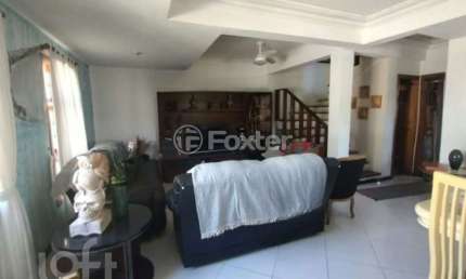 Casa com 4 quartos à venda na Avenida Teresópolis, 2122, Teresópolis, Porto Alegre, 360 m2 por R$ 880.000