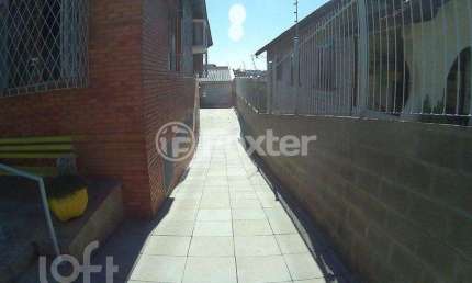 Casa com 3 quartos à venda na Rua Bernardino dos Santos, 76, Teresópolis, Porto Alegre, 142 m2 por R$ 780.000