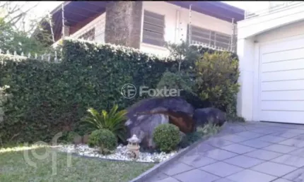 Casa com 3 quartos à venda na rua felipe becker, 391, três figueiras, porto alegre, 510 m2 por r$ 2.130.000