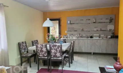 Casa com 3 quartos à venda na rua primeiro de maio, 903, niterói, canoas, 350 m2 por r$ 650.000