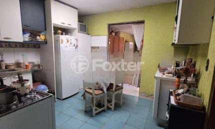 Casa com 3 quartos à venda na Praça Doutor Baltazar de Bem, 96, Vila Jardim, Porto Alegre, 200 m2 por R$ 361.000
