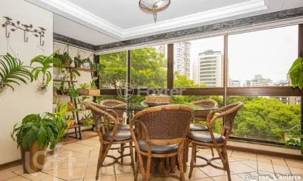 Apartamento com 3 quartos à venda na rua luiz de camões, 55, centro, canoas, 239 m2 por r$ 1.580.000