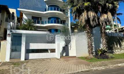 Casa com 4 quartos à venda na Rua Joinvile, 287, Ouro Branco, Novo Hamburgo, 421 m2 por R$ 1.790.000