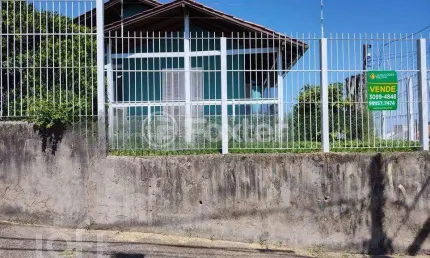 Casa com 3 quartos à venda na Travessa Imigrante, 139, Santa Teresa, São Leopoldo, 179 m2 por R$ 700.000