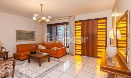 Casa com 3 quartos à venda na Avenida Paul Zivi, 333, Jardim São Pedro, Porto Alegre, 352 m2 por R$ 656.000
