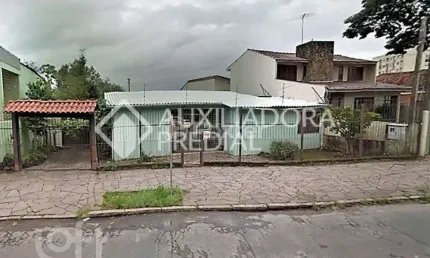 Casa com 3 quartos à venda na Avenida Capivari, 883, Cristal, Porto Alegre, 682 m2 por R$ 449.000